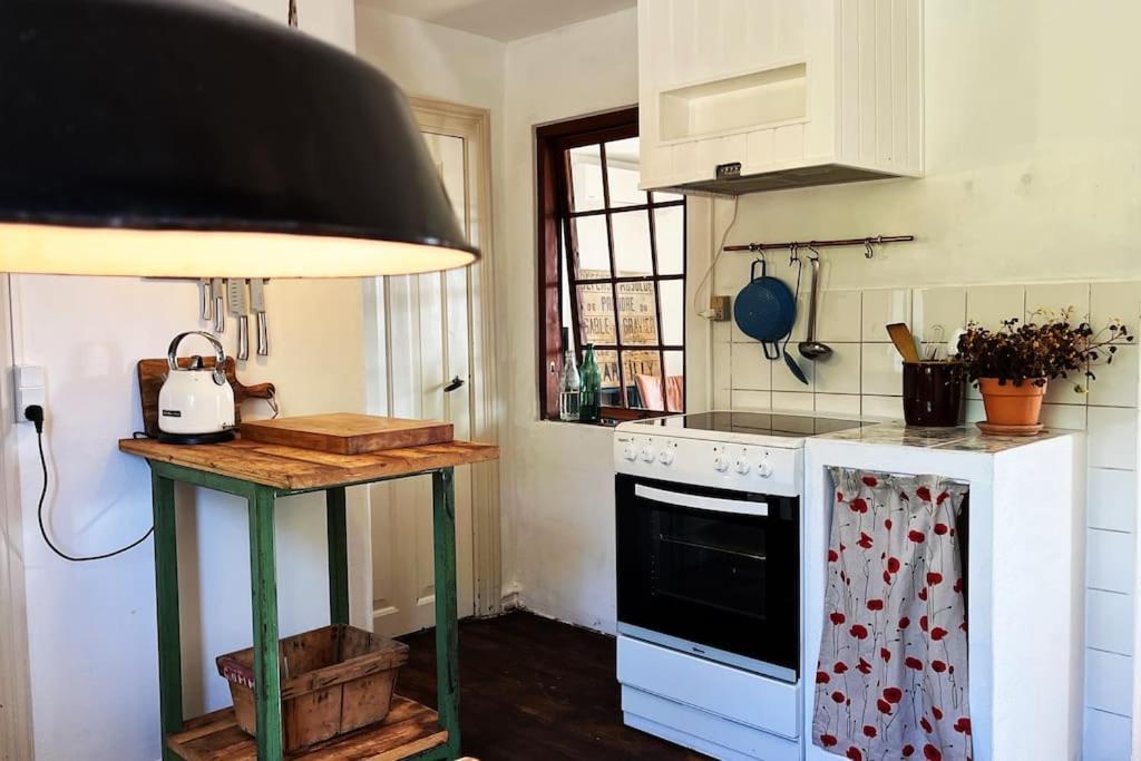The Old Soap House - Stylish And Close To Beach Vang  Exterior photo